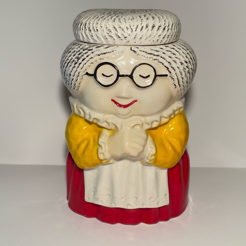 Vintage McCoy grandma cookie jar